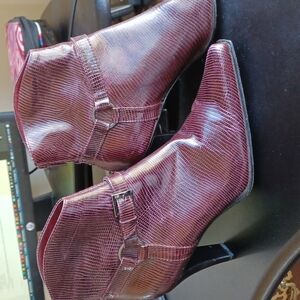 Antonio Melani Landon Leather Women’s Booties